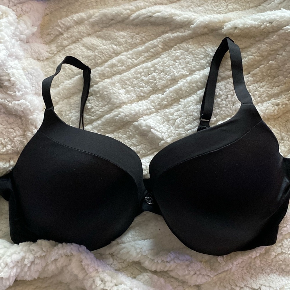 Victoria’s Secret Push-Up Padded Black Bra